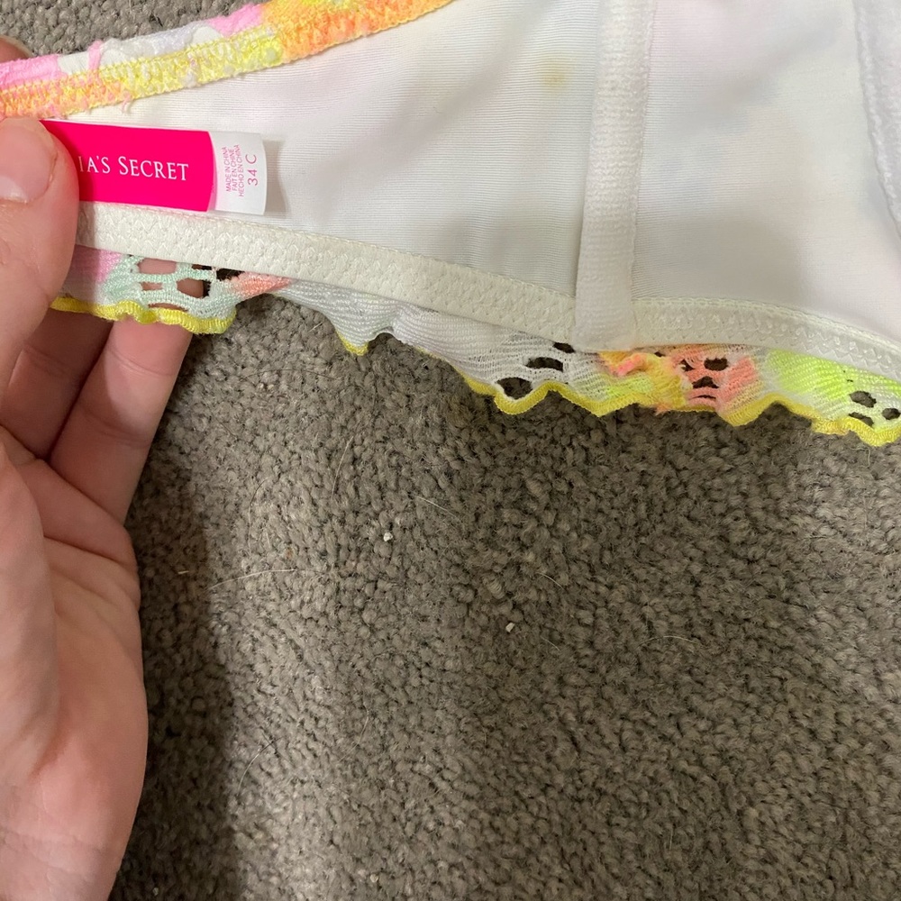 Victoria Secret Swim. - Picture 5 of 8